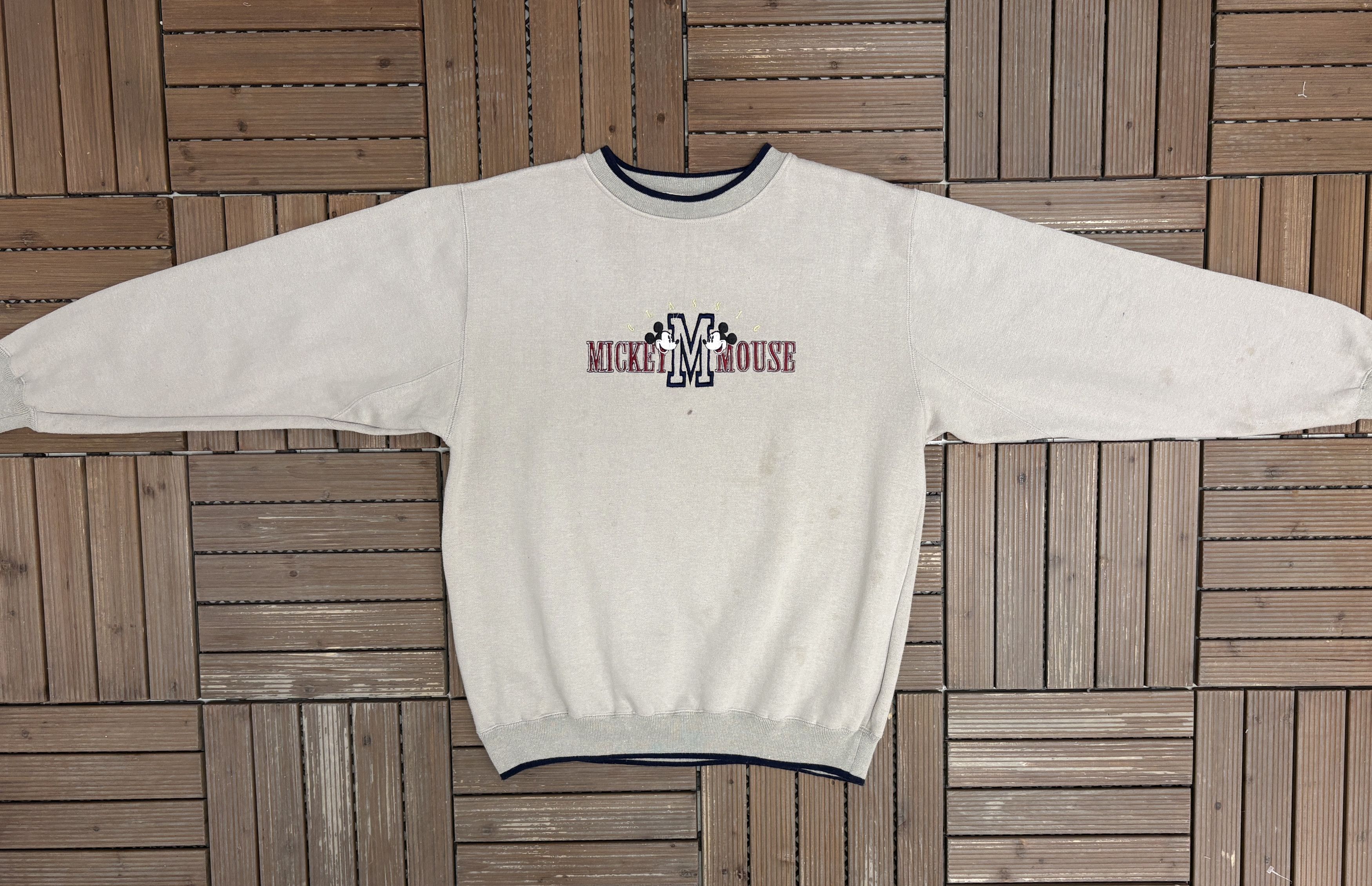 Vintage Mickey Mouse Embroidered Vintage Sweater Crewneck Size US L / EU 52-54 / 3 - 5 Thumbnail