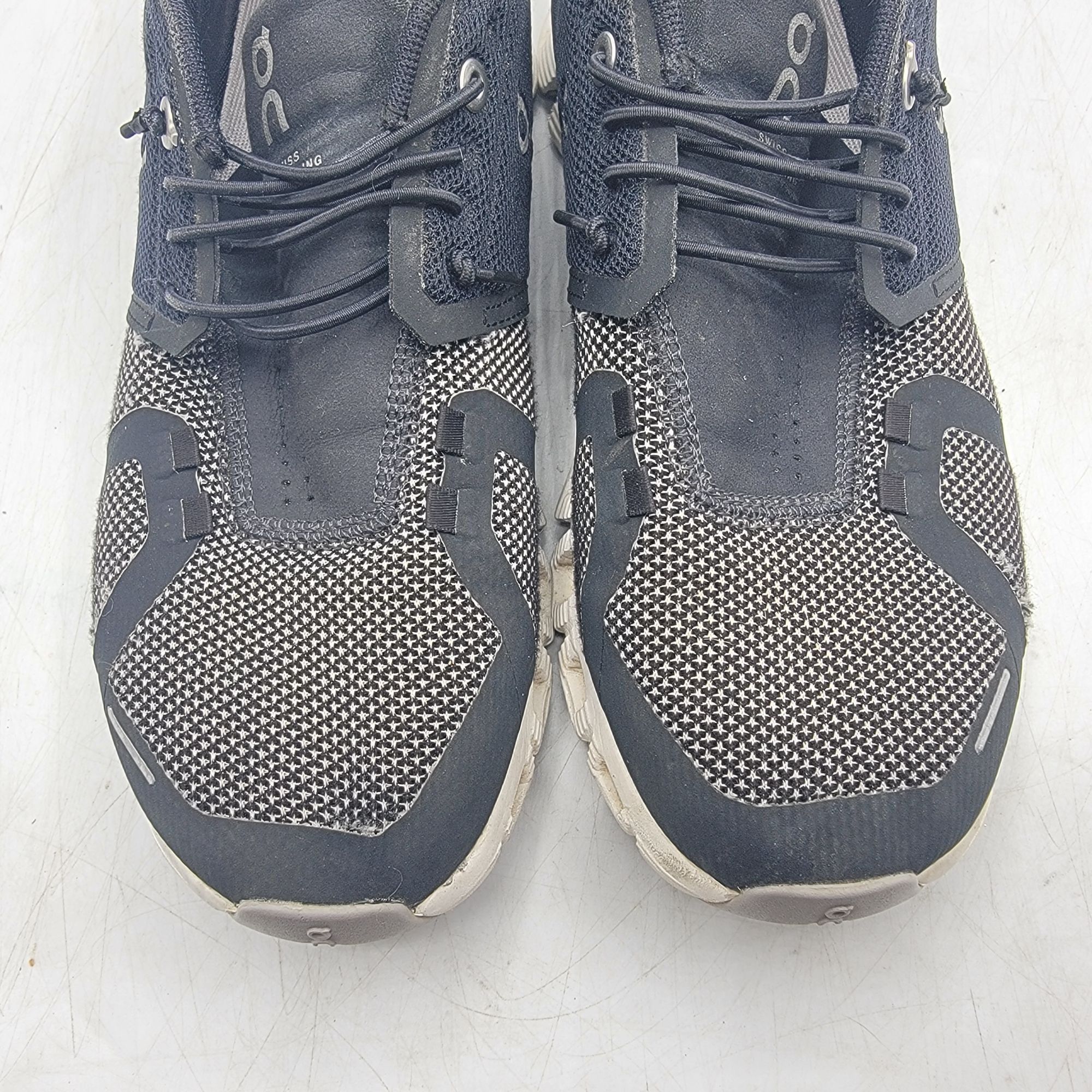 On On Cloud 5 Combo Womens 8 Black Athletic Shoes Running Walki Size US 8 / IT 38 - 10 Thumbnail