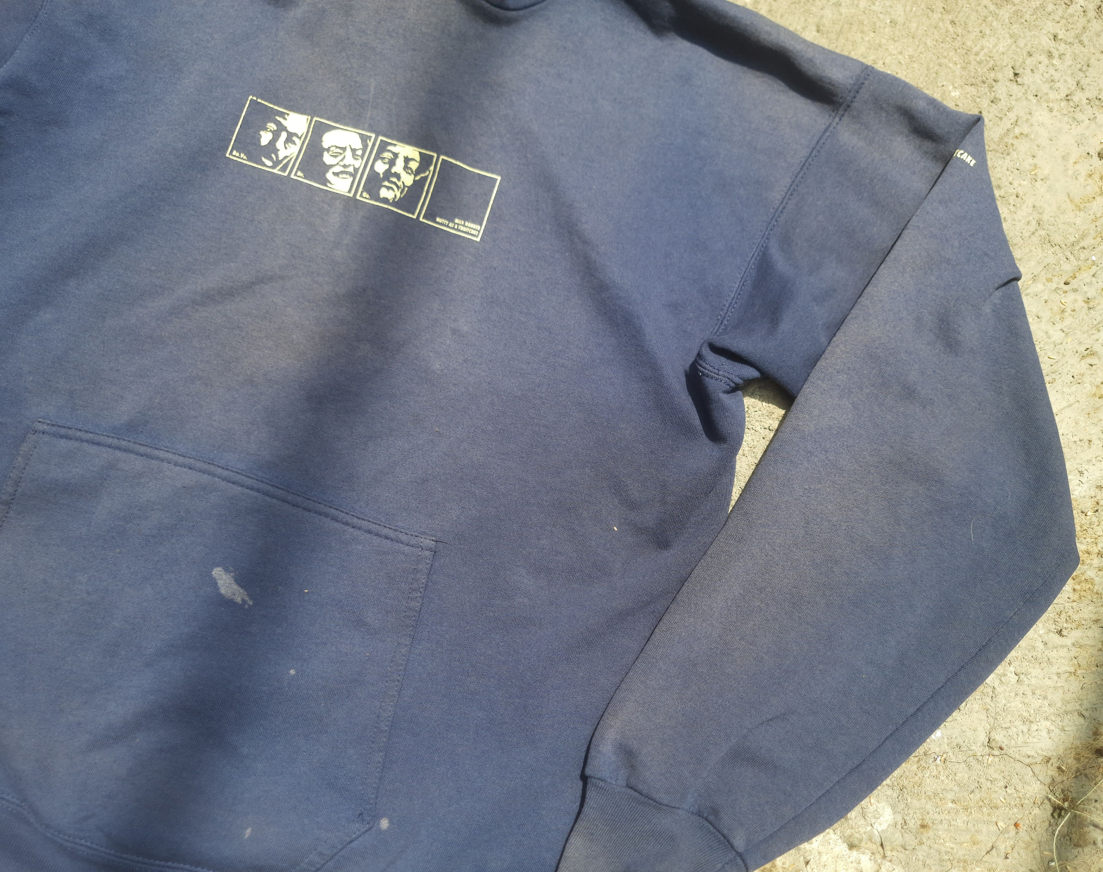 Vintage Vintage Milk Robber Nutty As A Fruit Cake Hoodie Faded Size US L / EU 52-54 / 3 - 7 Thumbnail