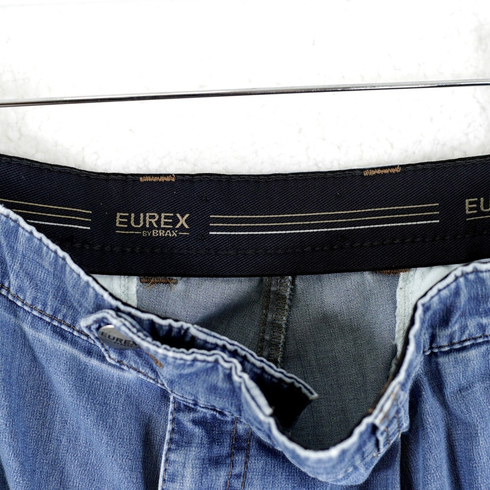 BRAX Brax Eurex Medium Blue Elastic Waist Mid Rise Jeans 36/28 Ta Size US 36 / EU 52 - 7 Thumbnail
