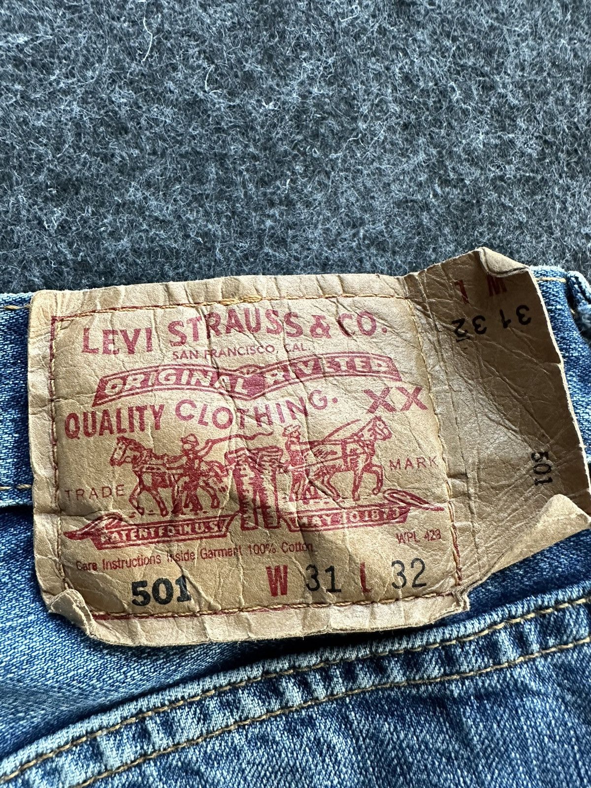 Levi's Levis 501 Distressed Blue Vintage Denim 30x28 D496 Size US 30 / EU 46 - 9 Thumbnail