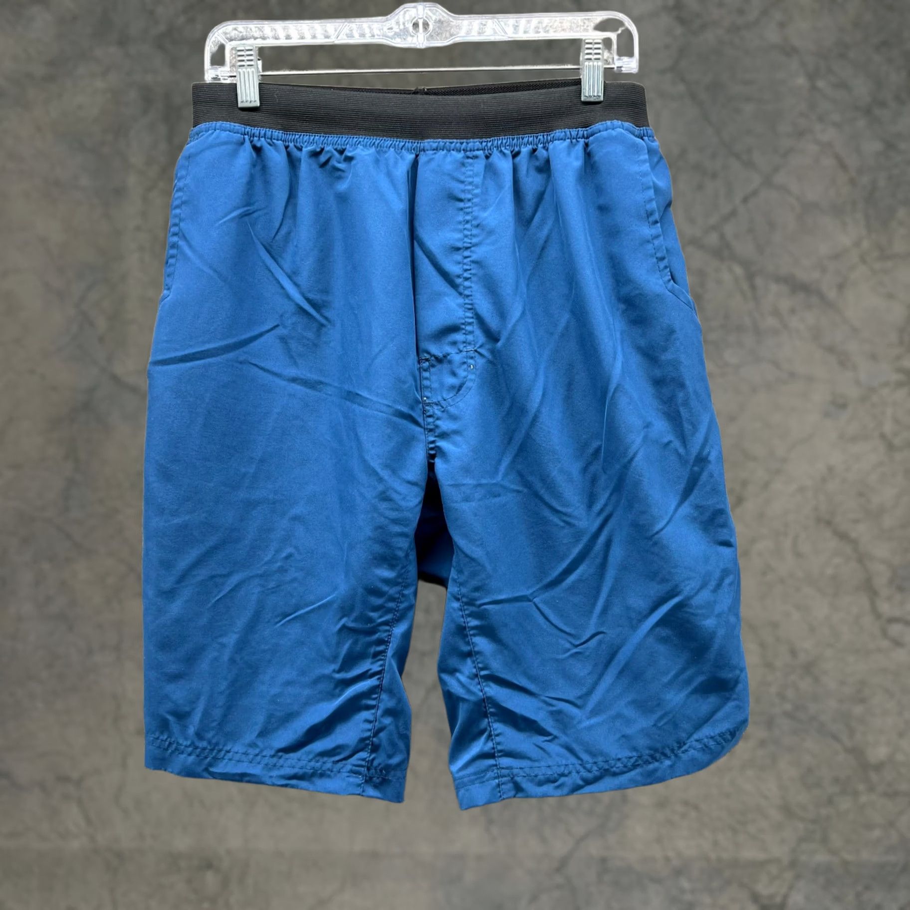 Prana VINTAGE prAna Shorts Mens XL Adult Blue Elastic Waist Polyester Lined Hemp Stretch Size US 36 / EU 52 - 1 Thumbnail