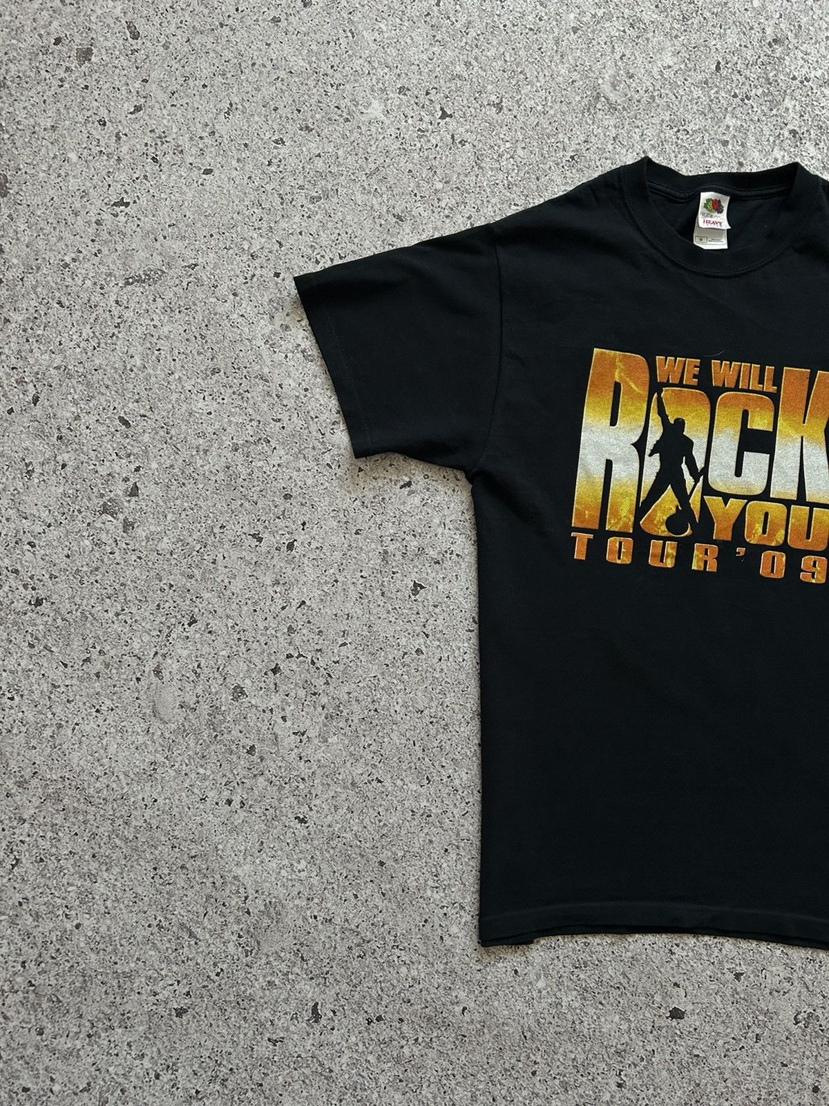 Band Tees × Vintage Vintage We Will Rock You Queen Tour 2009 Rock Band T-Shirt Size US M / EU 48-50 / 2 - 4 Thumbnail