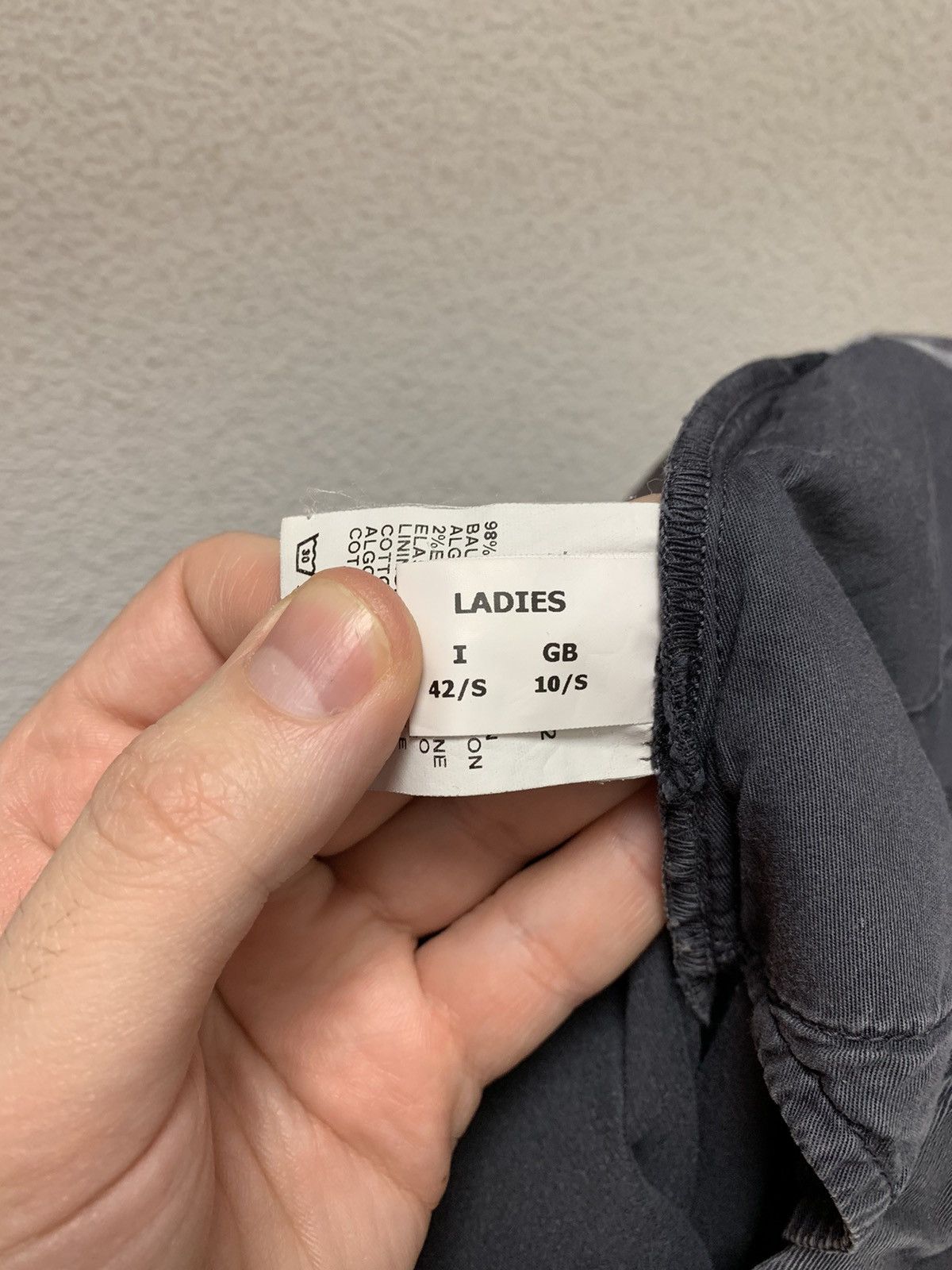 Fabiana Filippi Fabiana Filippi casual pants grey 30-32 size Size 28" / US 6 / IT 42 - 9 Thumbnail