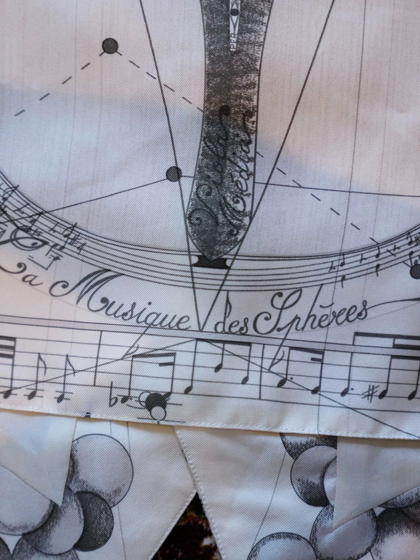 Hermes Hermes Vintage Violin King Silk Print Vest Unisex FR46/XXL Size XL / US 12-14 / IT 48-50 - 4 Thumbnail