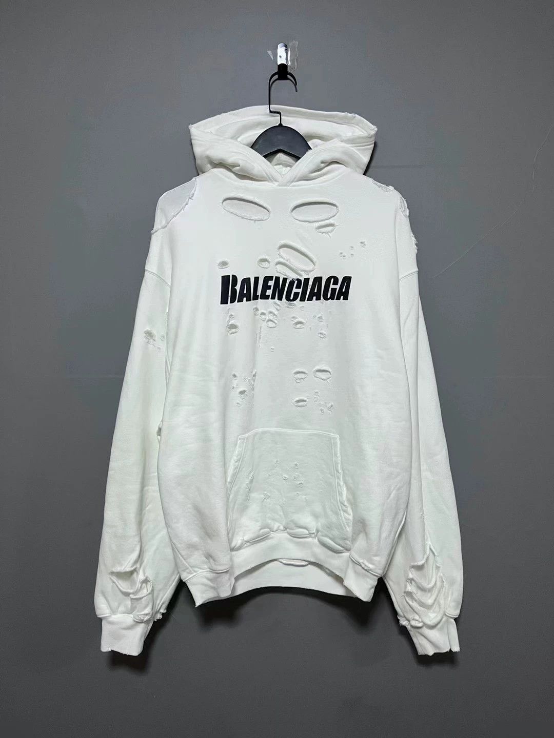 Balenciaga Balenciaga White Big Hole Hoodie Size US XXS / EU 40 - 1 Thumbnail