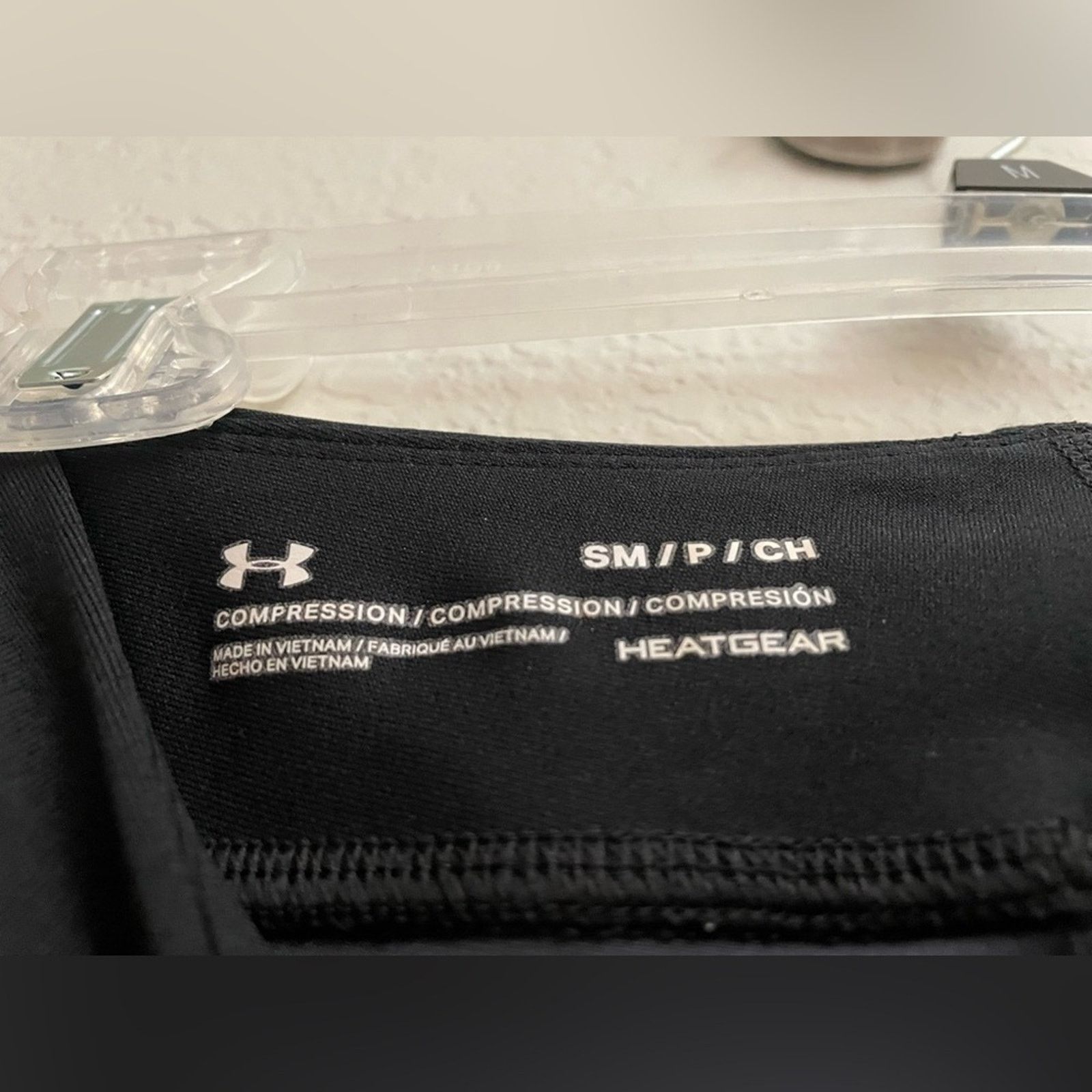 Under Armour Under Armour Heat Gear Capri Compression Leggings Women S Size 26" / US 2 / IT 38 - 3 Thumbnail