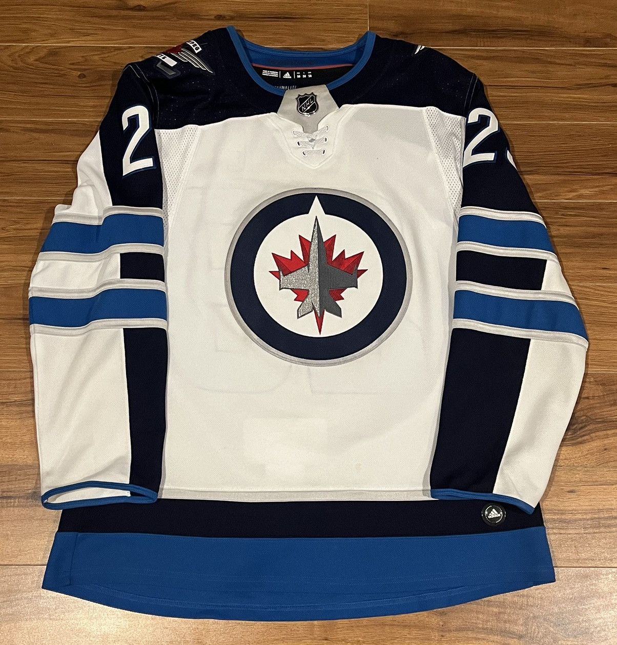 image of Winnipeg Jets Jersey - Adidas White - Size 50 (Large/xl), Men's