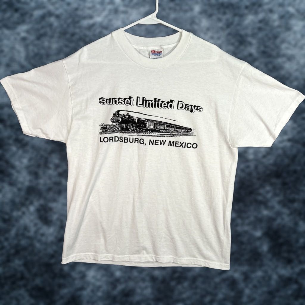 Vintage VINTAGE Southern Pacific Railroad Sunset Limited T Shirt Adult Large White Graphic Tee Men 1990s Train Merch Sportswear/Beach Shirts Size US L / EU 52-54 / 3 - 1 Thumbnail