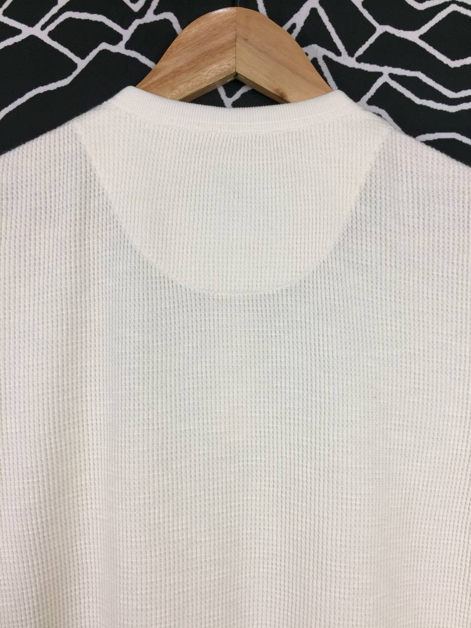 Japanese Brand Uniqlo Authentic Original Waffle Knit Henley Neck Tee Size US S / EU 44-46 / 1 - 6 Thumbnail