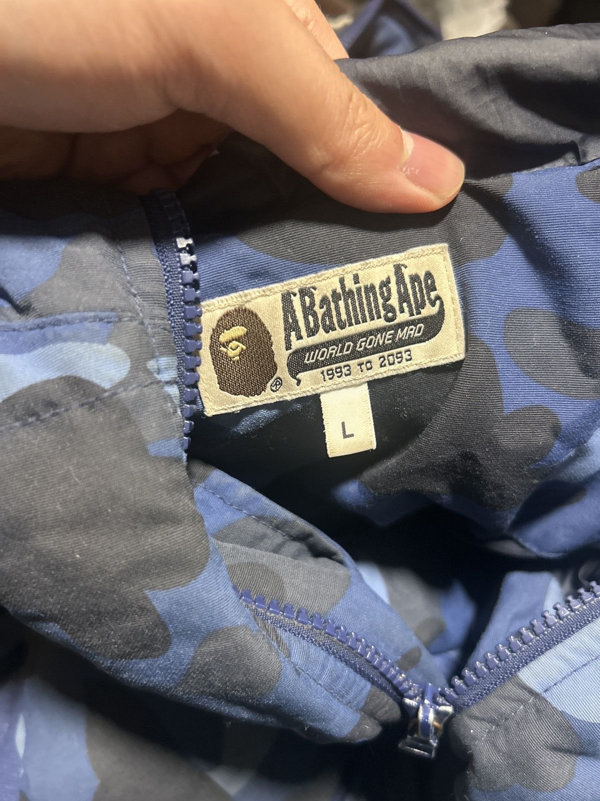 Bape Color Camo Shark Hoodie Down Jacket Size US L / EU 52-54 / 3 - 8 Thumbnail