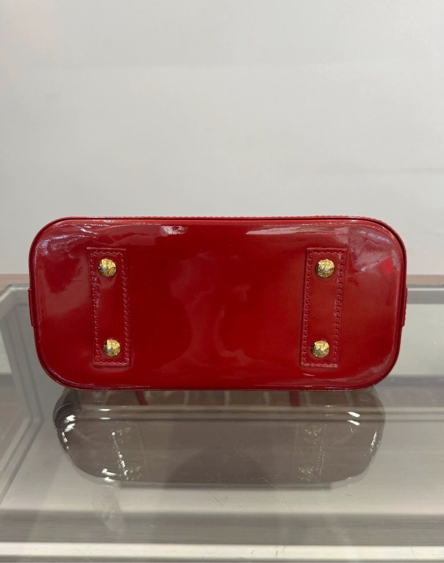 Louis Vuitton Louis Vuitton Alma BB shell shoulder bag, Size ONE SIZE - 6 Thumbnail