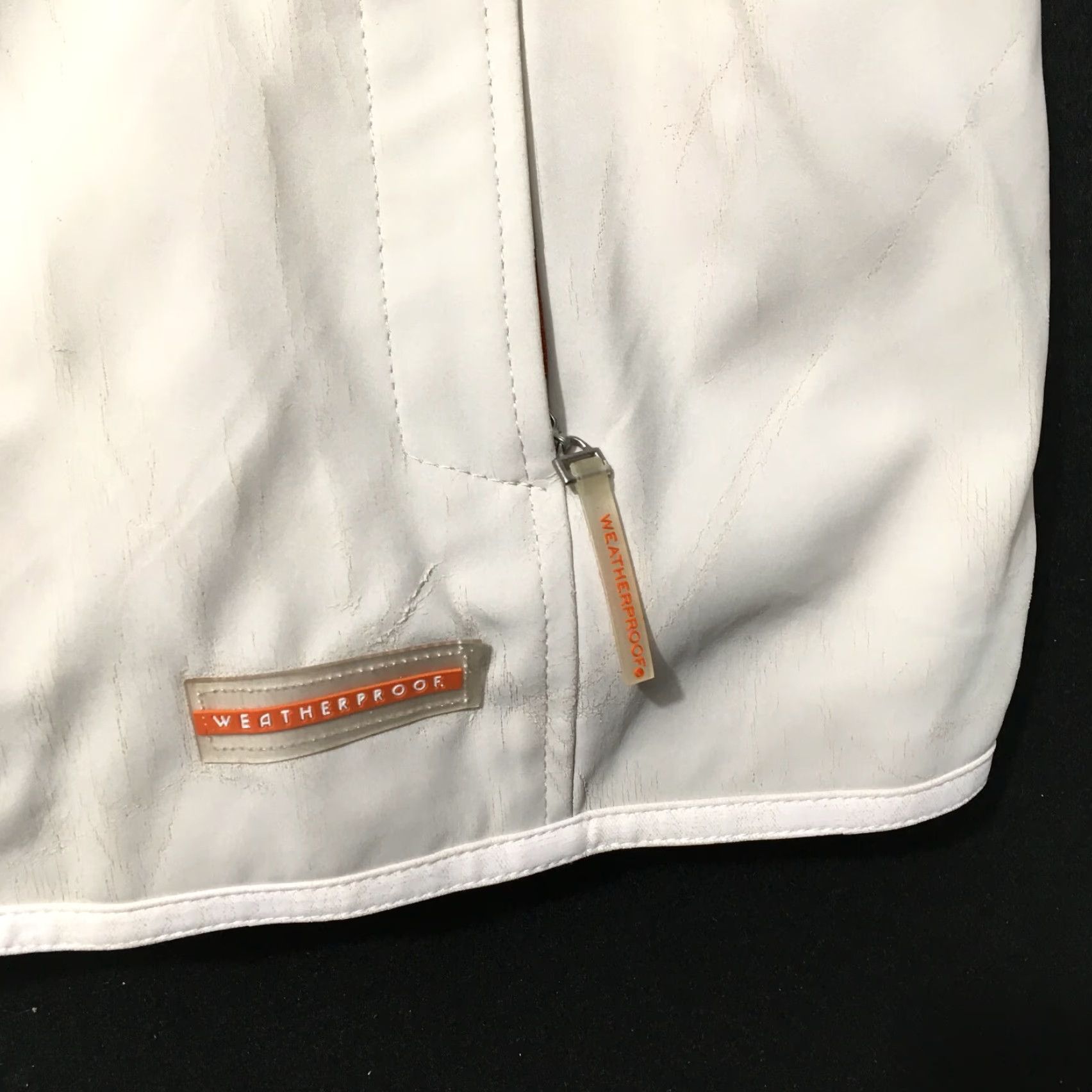 Weatherproof Weatherproof Women's Hooded Rain Jacket Beige L JACKET Heavy Weatherproof Vintage Long Sleeve Size L / US 10 / IT 46 - 3 Thumbnail