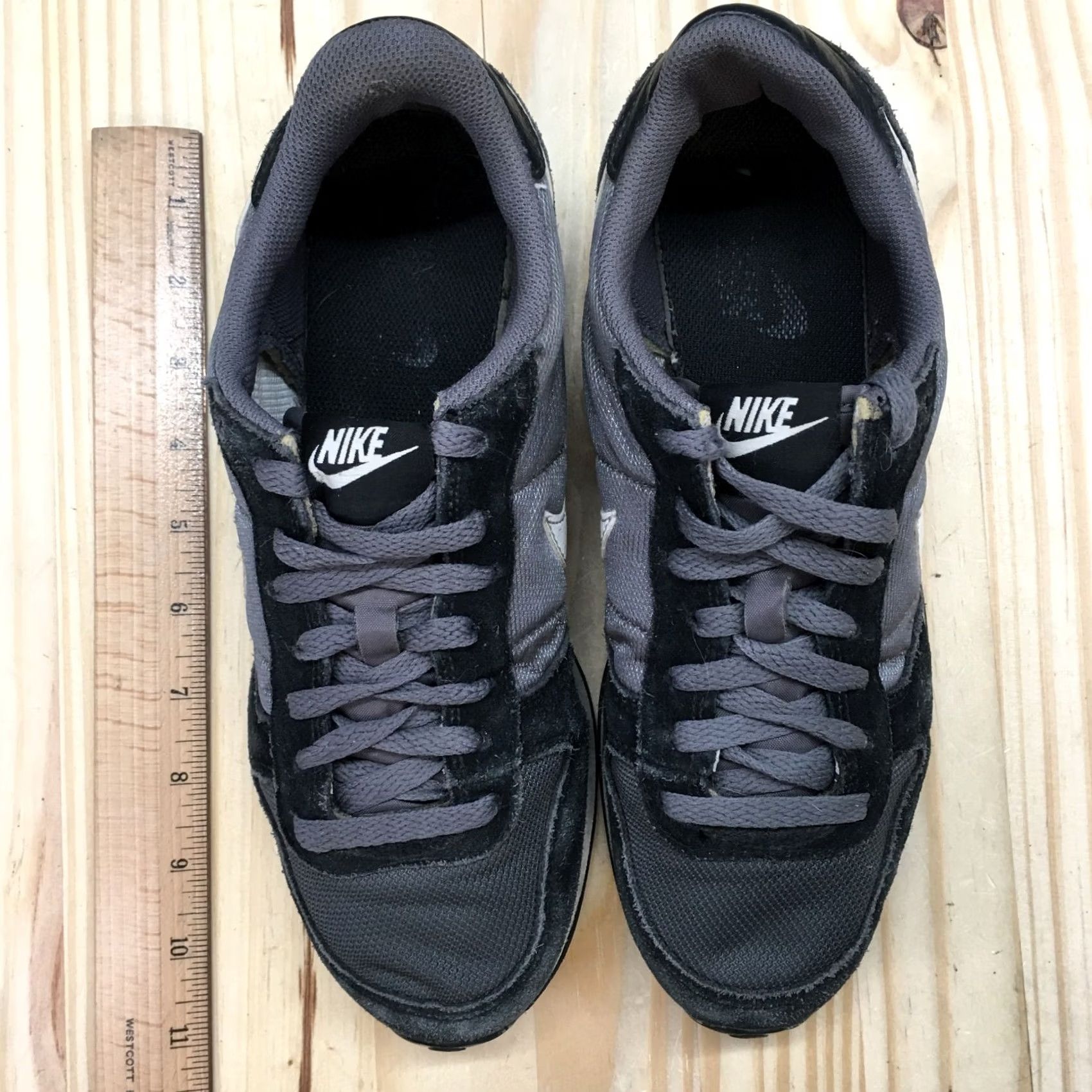 Nike Nike Genicco Sneakers Womens Low Top Gray 8.5 Lace Up Comfort Shoes 644451-018 Size M / US 6-8 / IT 42-44 - 7 Thumbnail