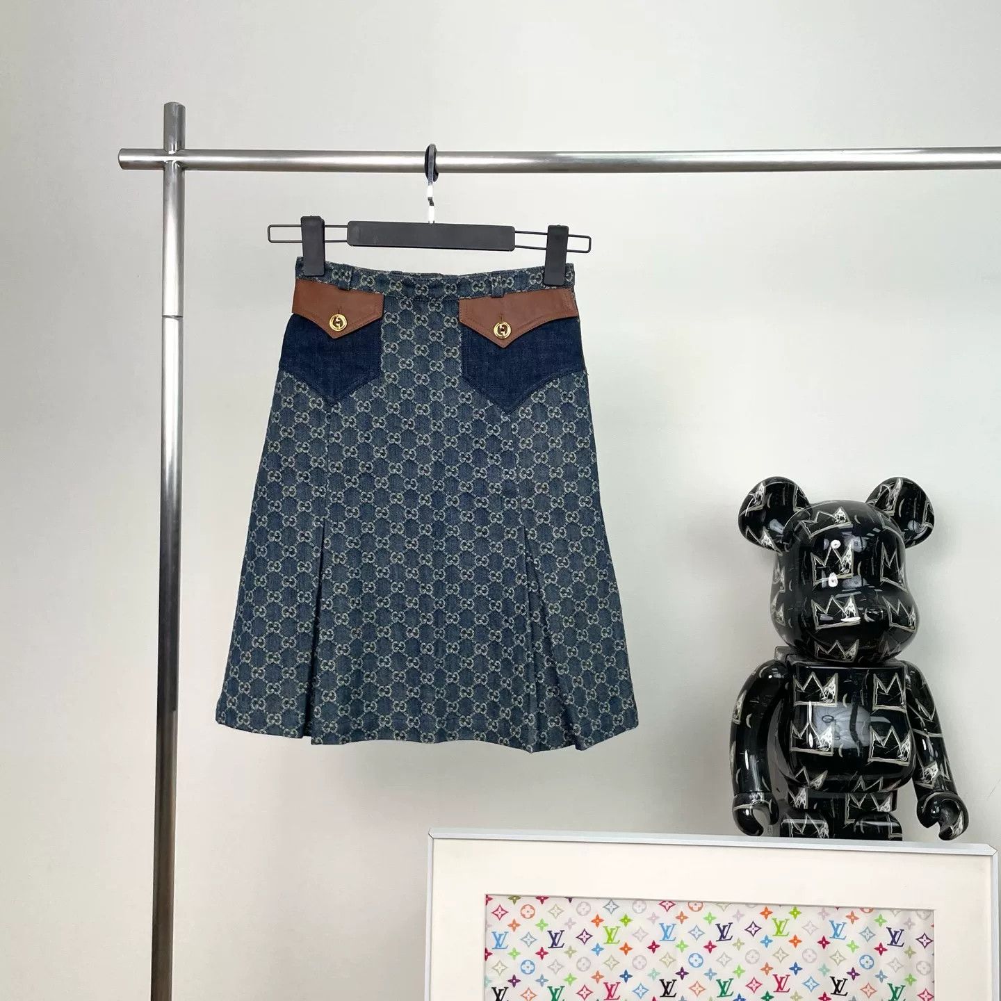 Gucci Gucci Retro Skirt 26 Women Size 26" / US 2 / IT 38 - 1 Thumbnail