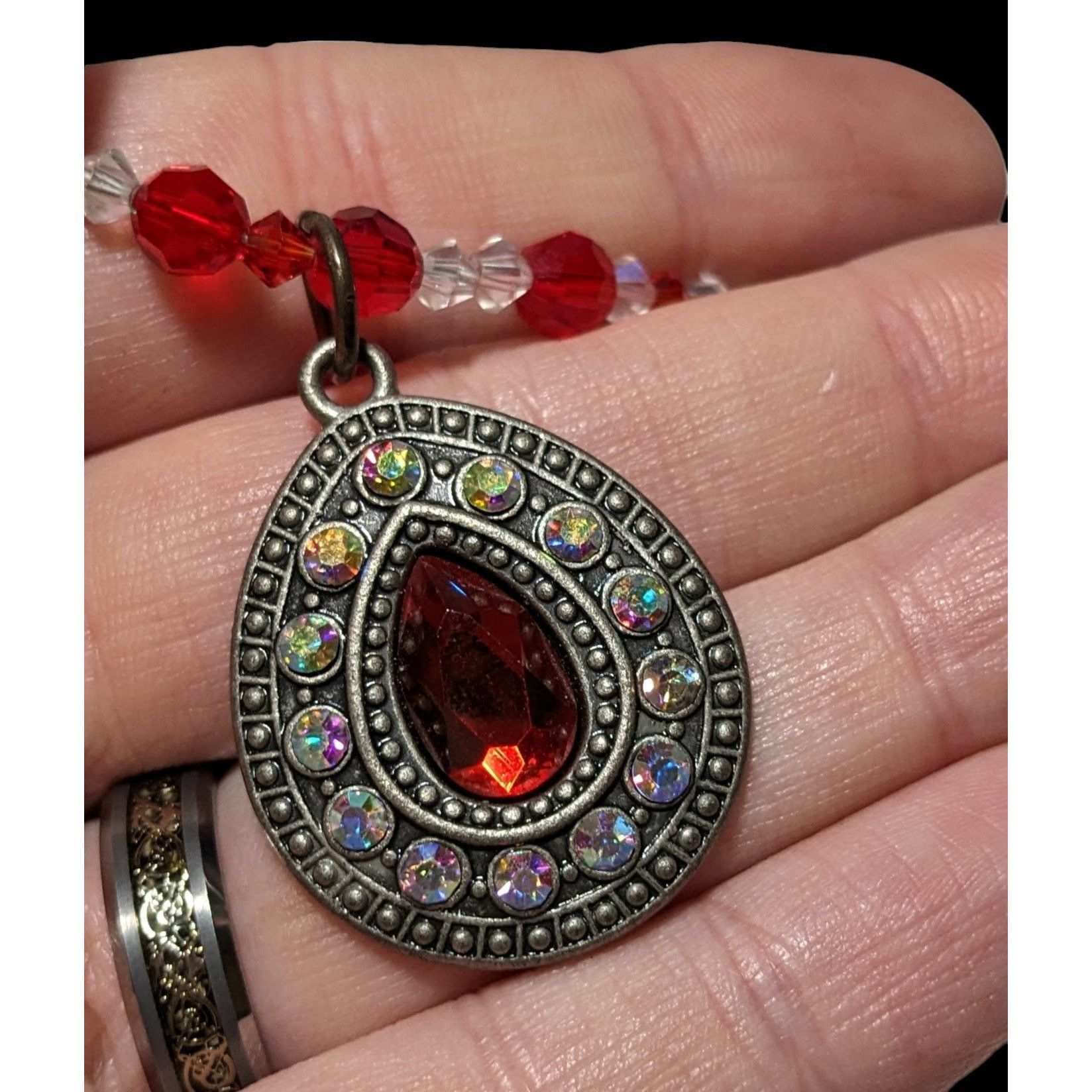 Other Vampire Glam Glass Beaded Teardrop Necklace Size ONE SIZE - 5 Thumbnail