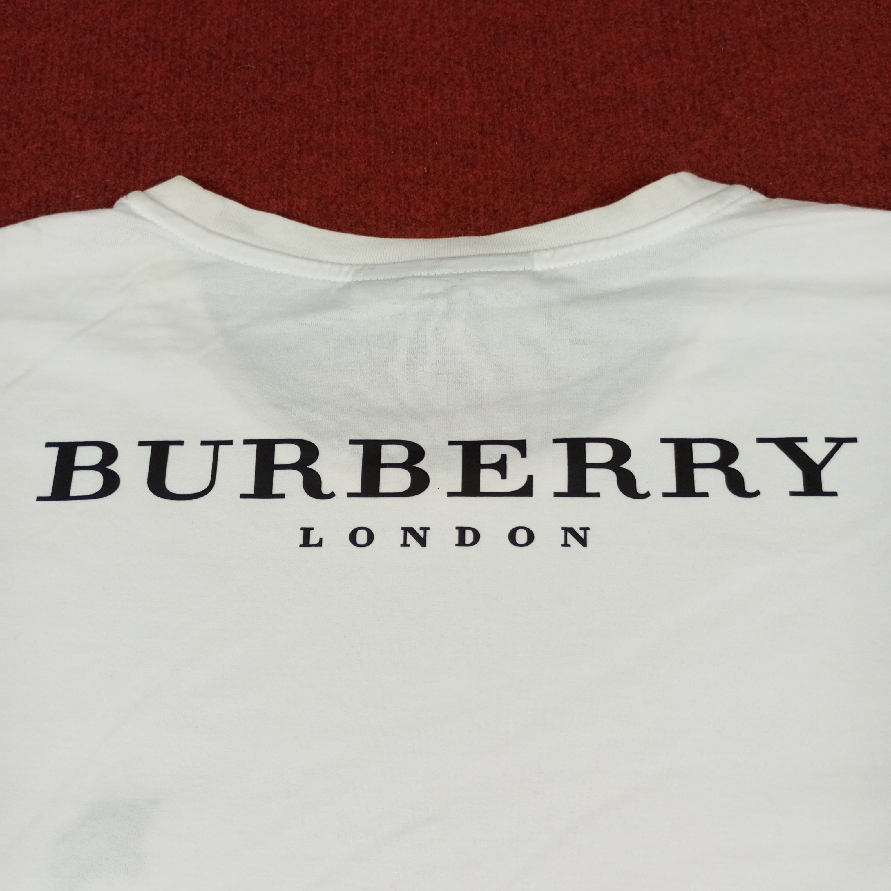 Burberry Burberry London England Small Logo Design Custom Art Tshirt Size US M / EU 48-50 / 2 - 2 Thumbnail
