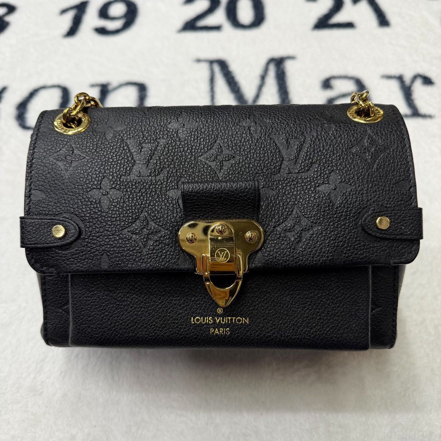 Louis Vuitton Louis Vuitton Black Shoulder Bag OS Women Size ONE SIZE - 1 Thumbnail