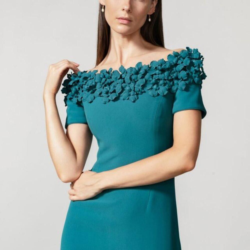 Designer NWT Rose-Embellished Off-The-Shoulder Gown Size S / US 4 / IT 40 - 2 Thumbnail