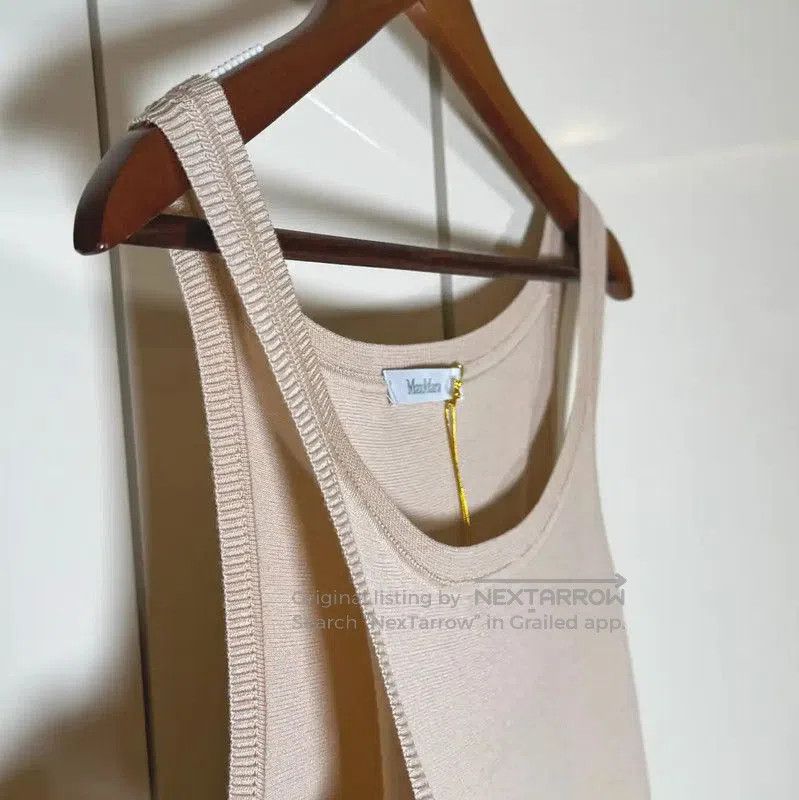 Max Mara MaxMara Camel Wool Women's T-Shirt . Size M / US 6-8 / IT 42-44 - 4 Thumbnail