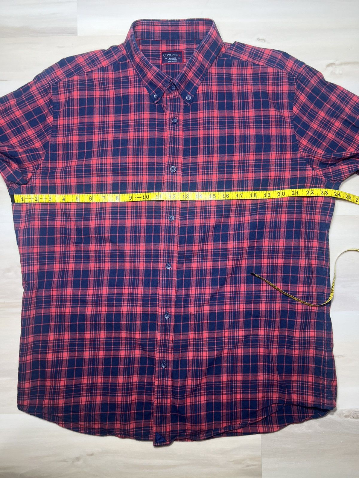 UNTUCKit UNTUCKit Shirt Mens XL Red Plaid Wrinkle Free Lumberjack Size US XL / EU 56 / 4 - 5 Thumbnail