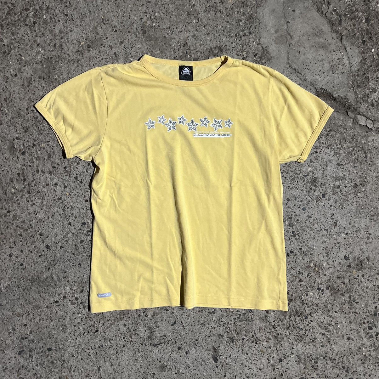 Nike × Vintage 90s Nike ACG Vintage Y2K Oversized Retro T-Shirt Size US S / EU 44-46 / 1 - 1 Thumbnail