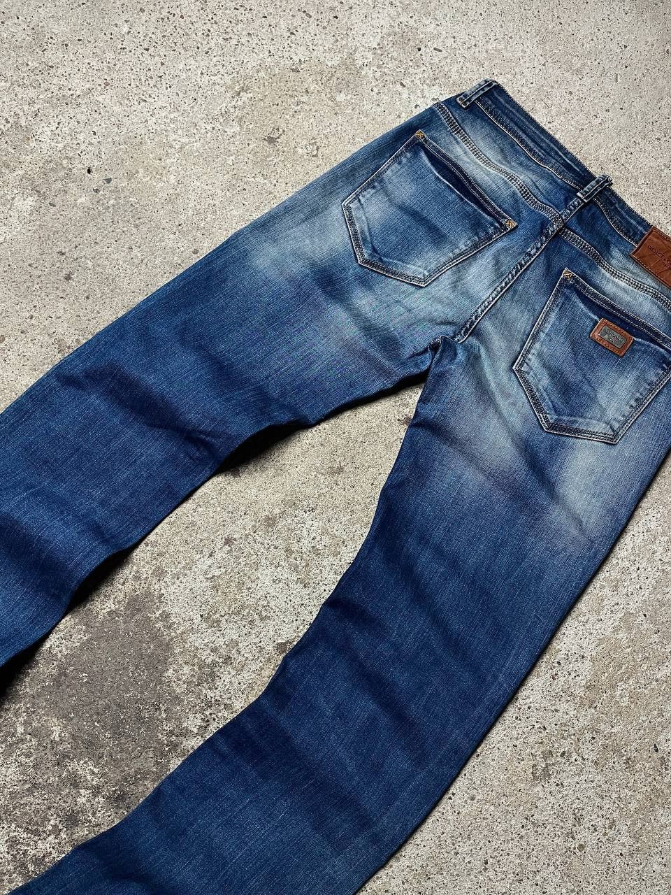 Dolce & Gabbana Vintage washed Dolce&Gabbana metal logo Jeans Size US 31 - 10 Thumbnail