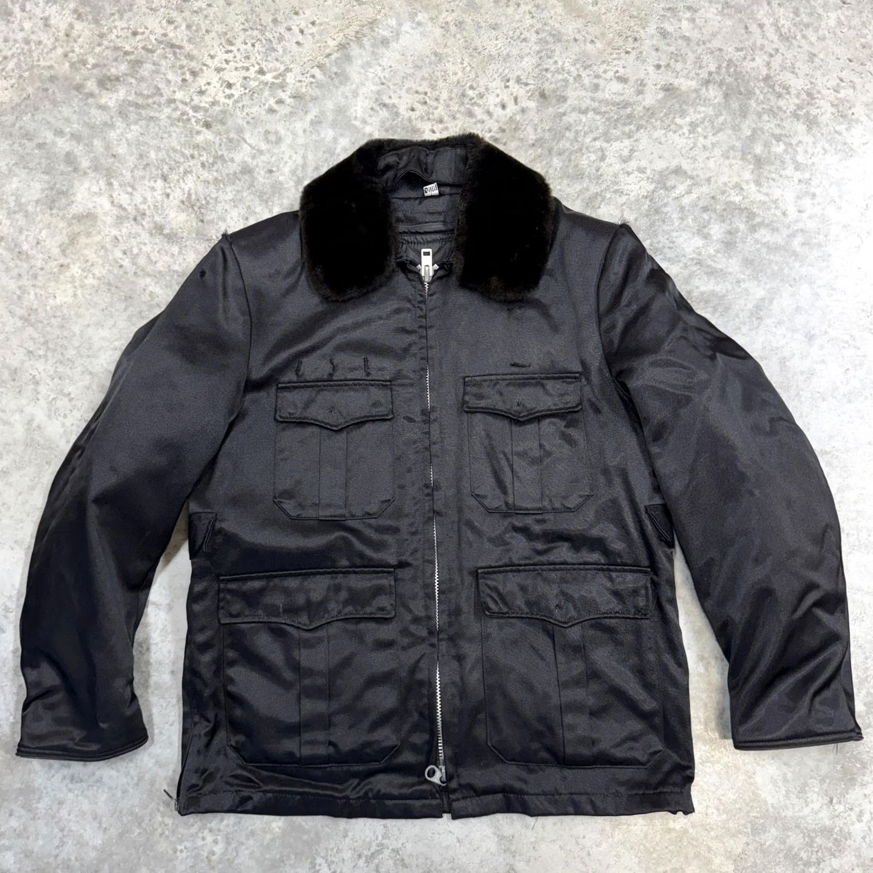 Vintage VINTAGE Blauer Tufnyl Jacket Mens 40R Black Fur Collar Military Workwear 70s Size US XXS / EU 40 - 3 Thumbnail