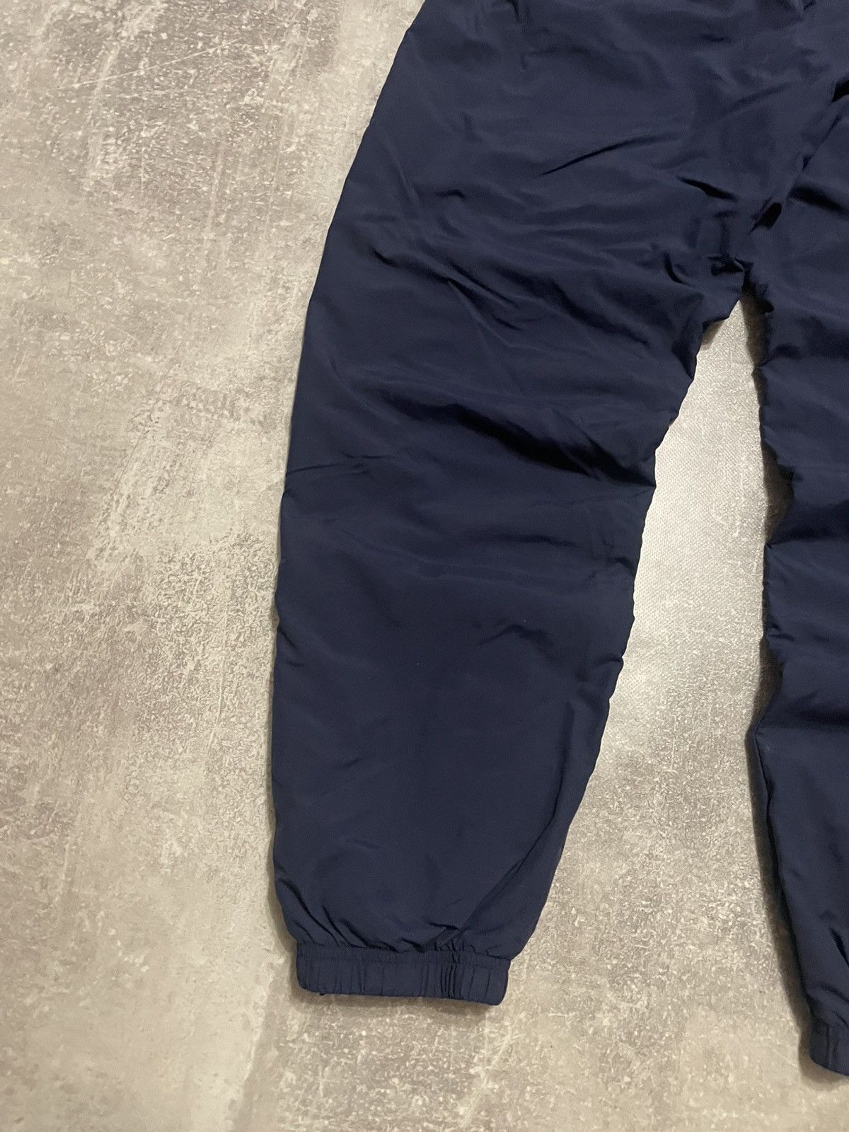 Nike Vintage Nike Parachute Nylon Track Pants Navy Blue Size M Size US 32 / EU 48 - 13 Thumbnail