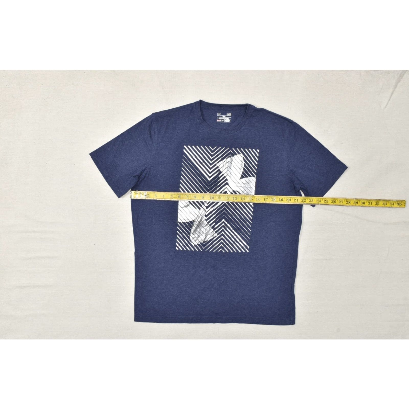 Under Armour Under Armour HeatGear Shirt Men's Large Blue Short Sleeve Graphic Print Crew Neck Logo Loose Fit T-Shirt Size US L / EU 52-54 / 3 - 4 Thumbnail