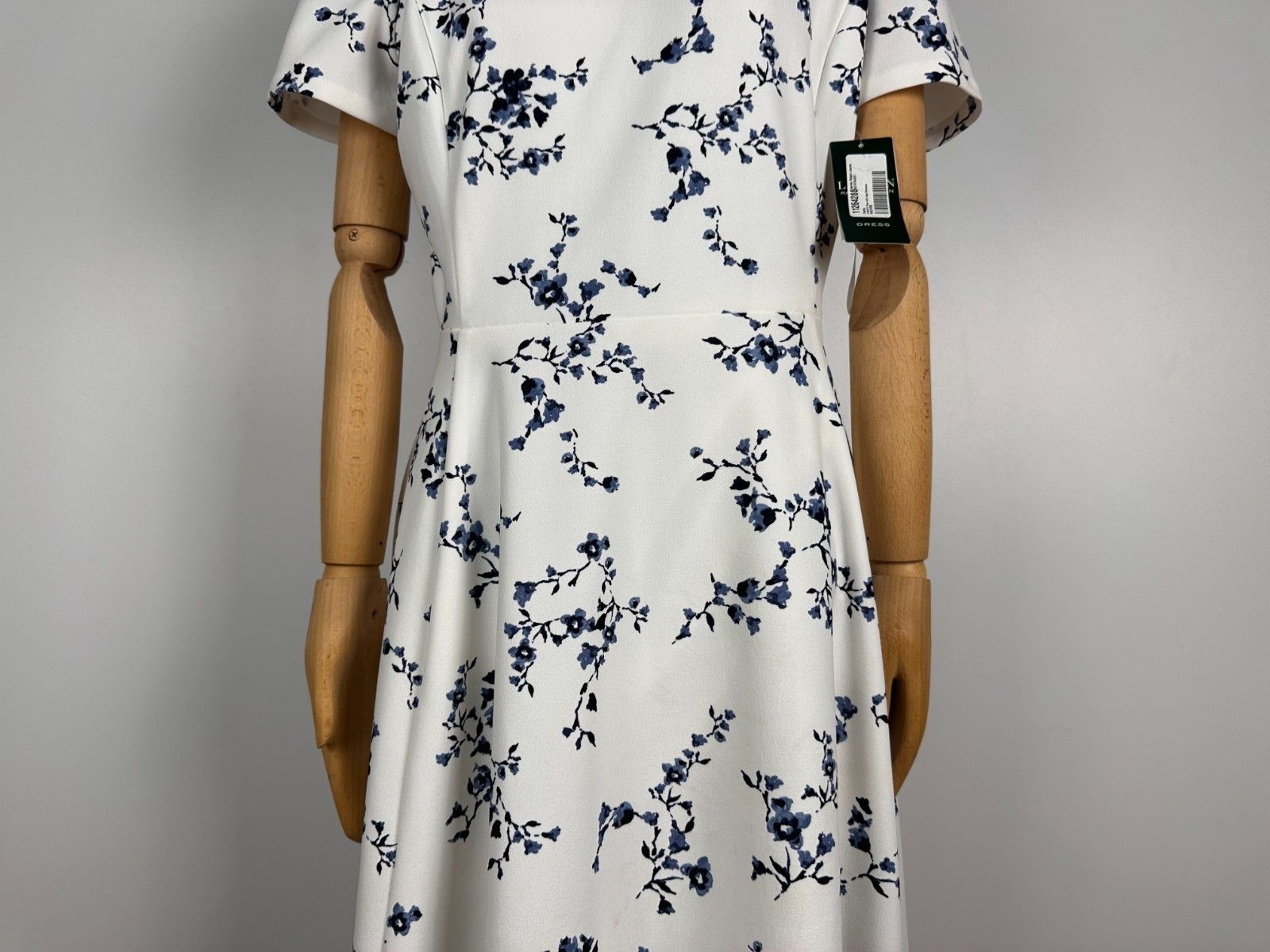 Ralph Lauren Lauren Ralph Lauren White Floral Stretch Sheath Dress Size 6 Size M / US 6-8 / IT 42-44 - 3 Thumbnail