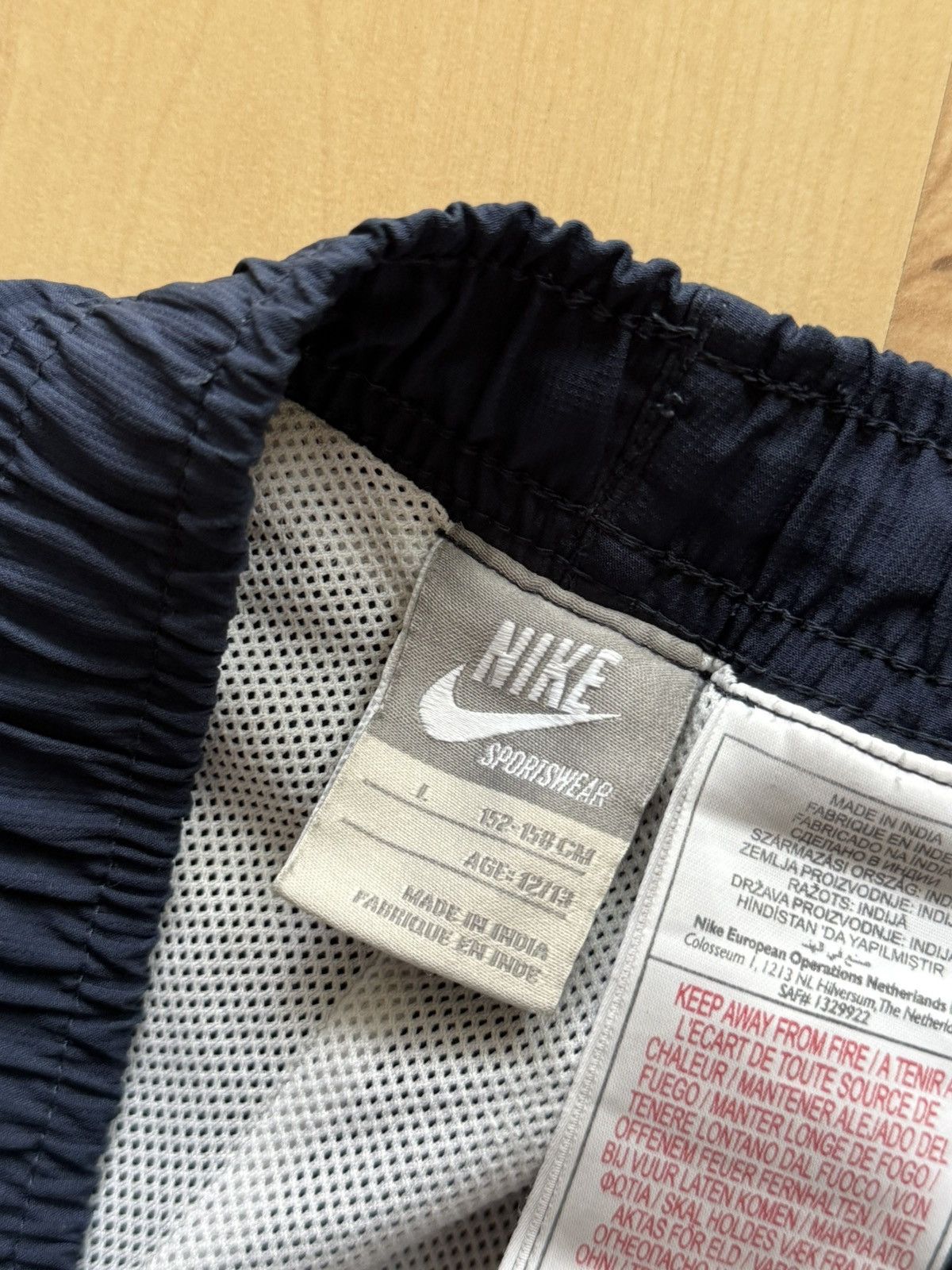 Nike Nike Vintage Track nylon Pants Embroidered Swoosh 90s Size US 28 / EU 44 - 3 Thumbnail