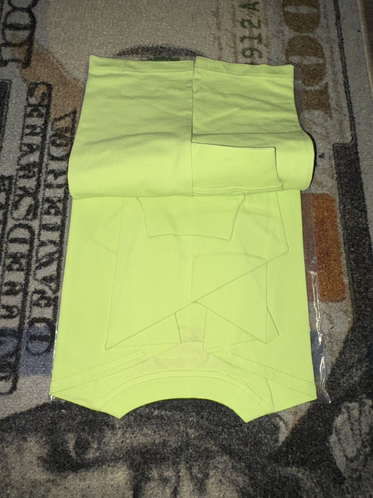 Supreme Supreme Small Box L/S Tee Bright Green (FW24) Size US M / EU 48-50 / 2 - 3 Thumbnail