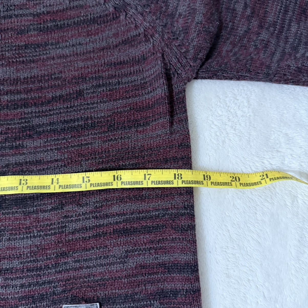 Guess Vintage Guess Henley Knit Sweater Size US S / EU 44-46 / 1 - 5 Thumbnail