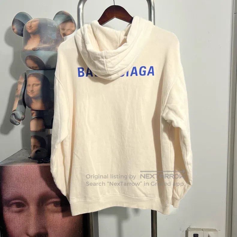 Balenciaga Balenciaga Sweatshirt with Logo on Back Size US S / EU 44-46 / 1 - 2 Thumbnail