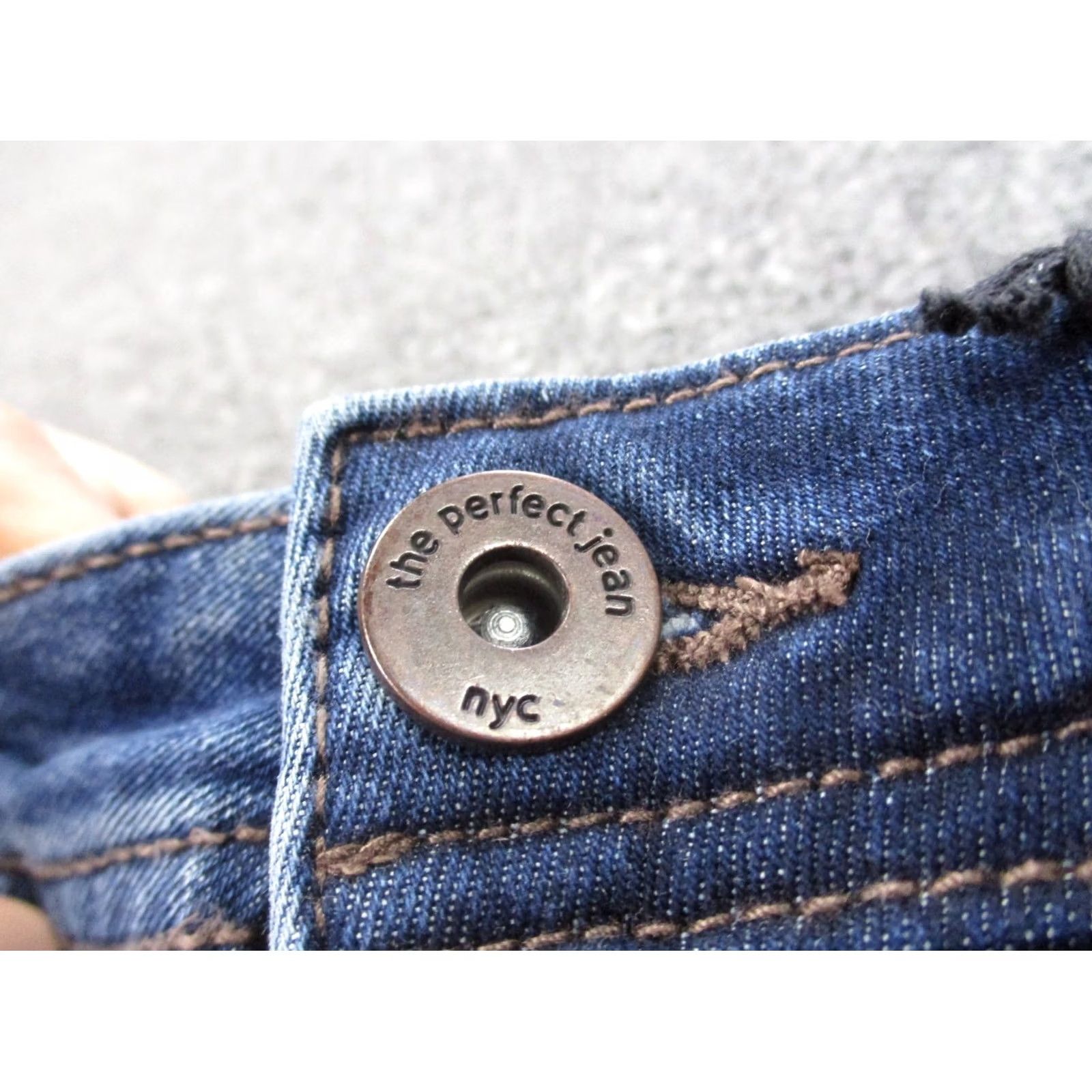 Denime Perfect Jean NYC Jeans Mens 28 X 32 Blue Denim Slim Straight Casual NEW Jeans Mens 28 X 32 Blue Denim Straight Casual Vintage? Size US 28 / EU 44 - 7 Thumbnail