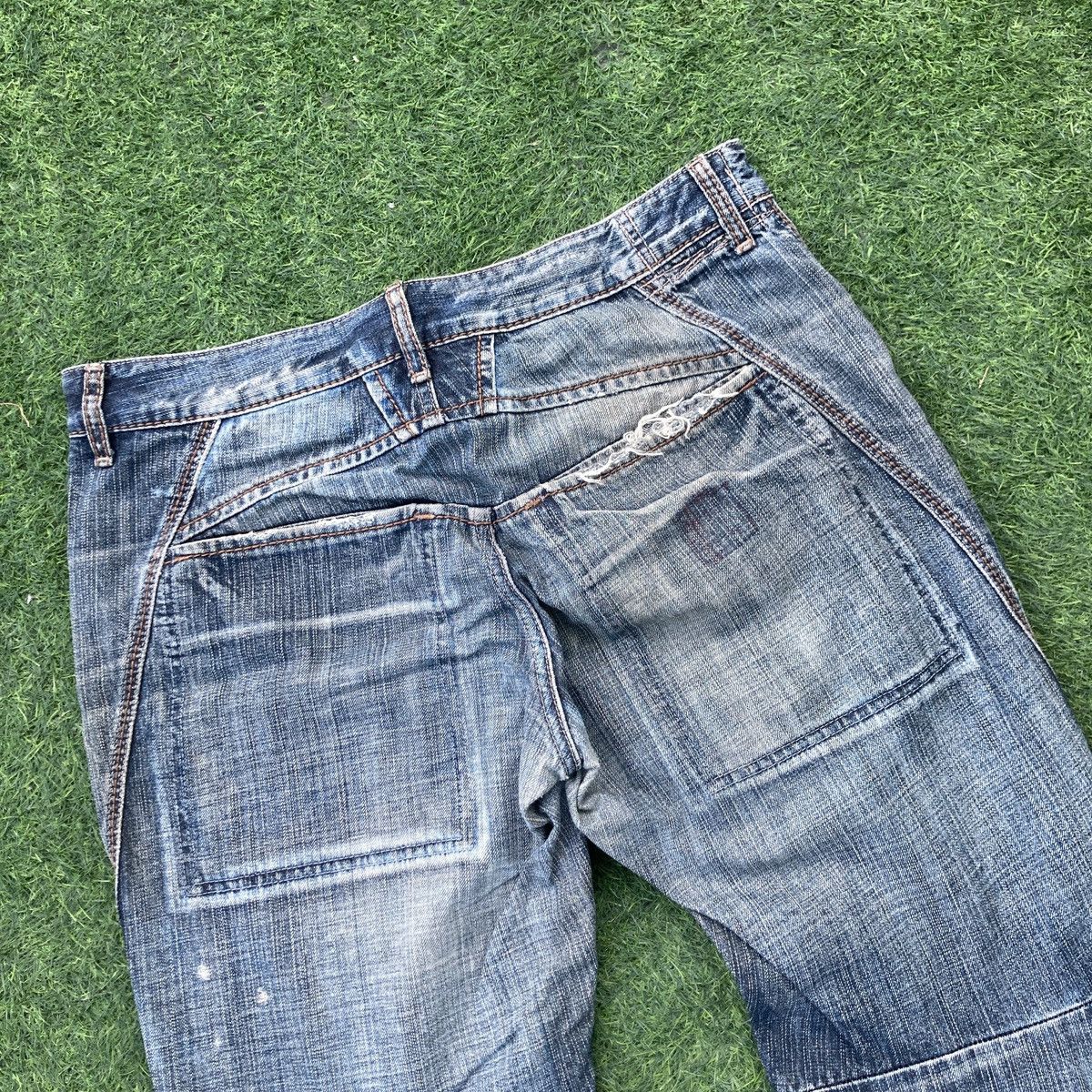 Marithe + Francois Girbaud DISTRESSED MARITHE FRANCOIS GIRBAUD JEANS Size US 35 - 7 Thumbnail