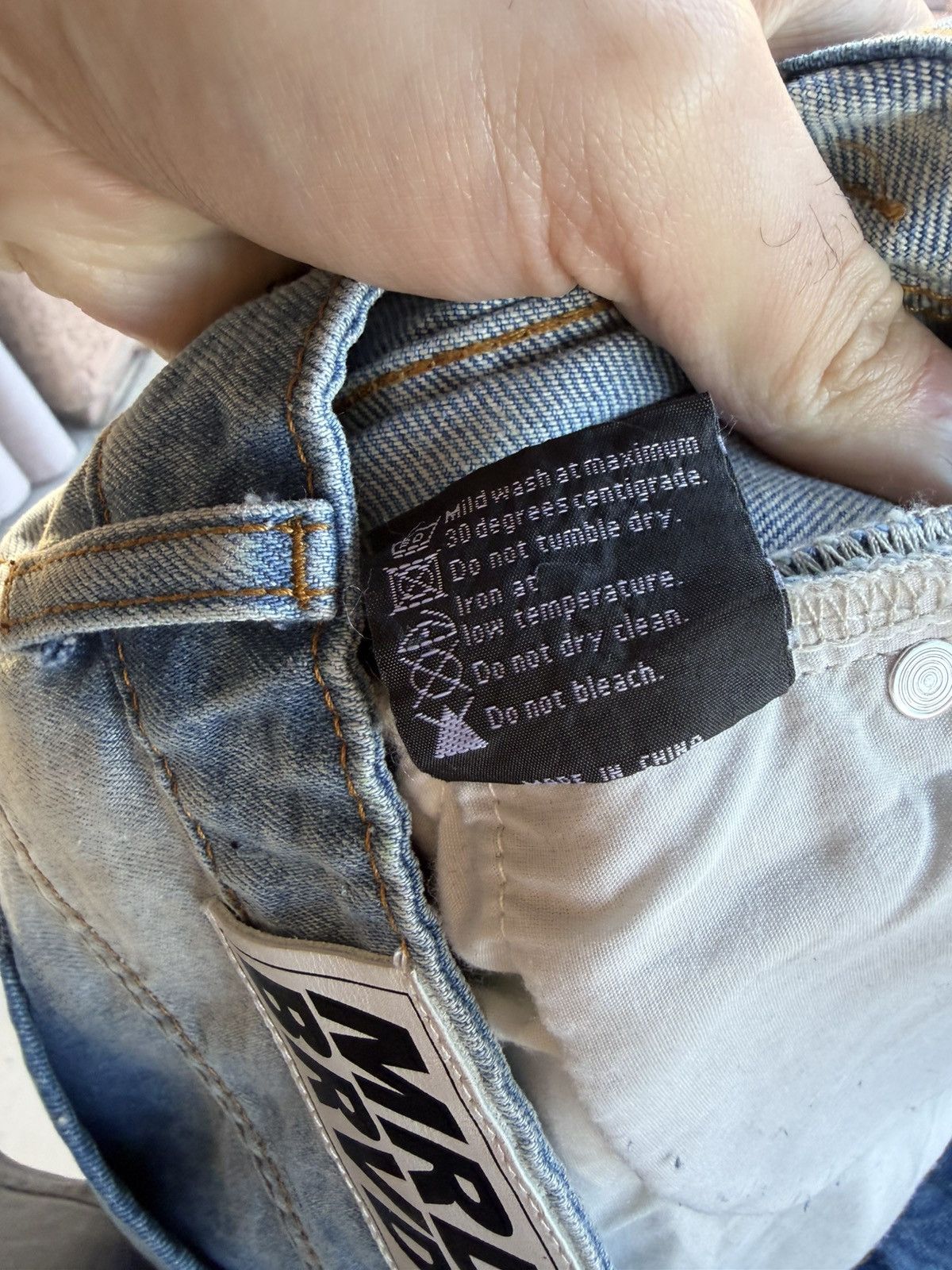 Who Decides War Who Decides War Patched Arch Blowout Denim Shorts Size 32 Size US 32 / EU 48 - 12 Thumbnail