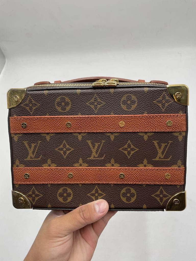 Louis Vuitton Louis Vuitton Handle Trunk Monogram Size 30 - 4 Thumbnail