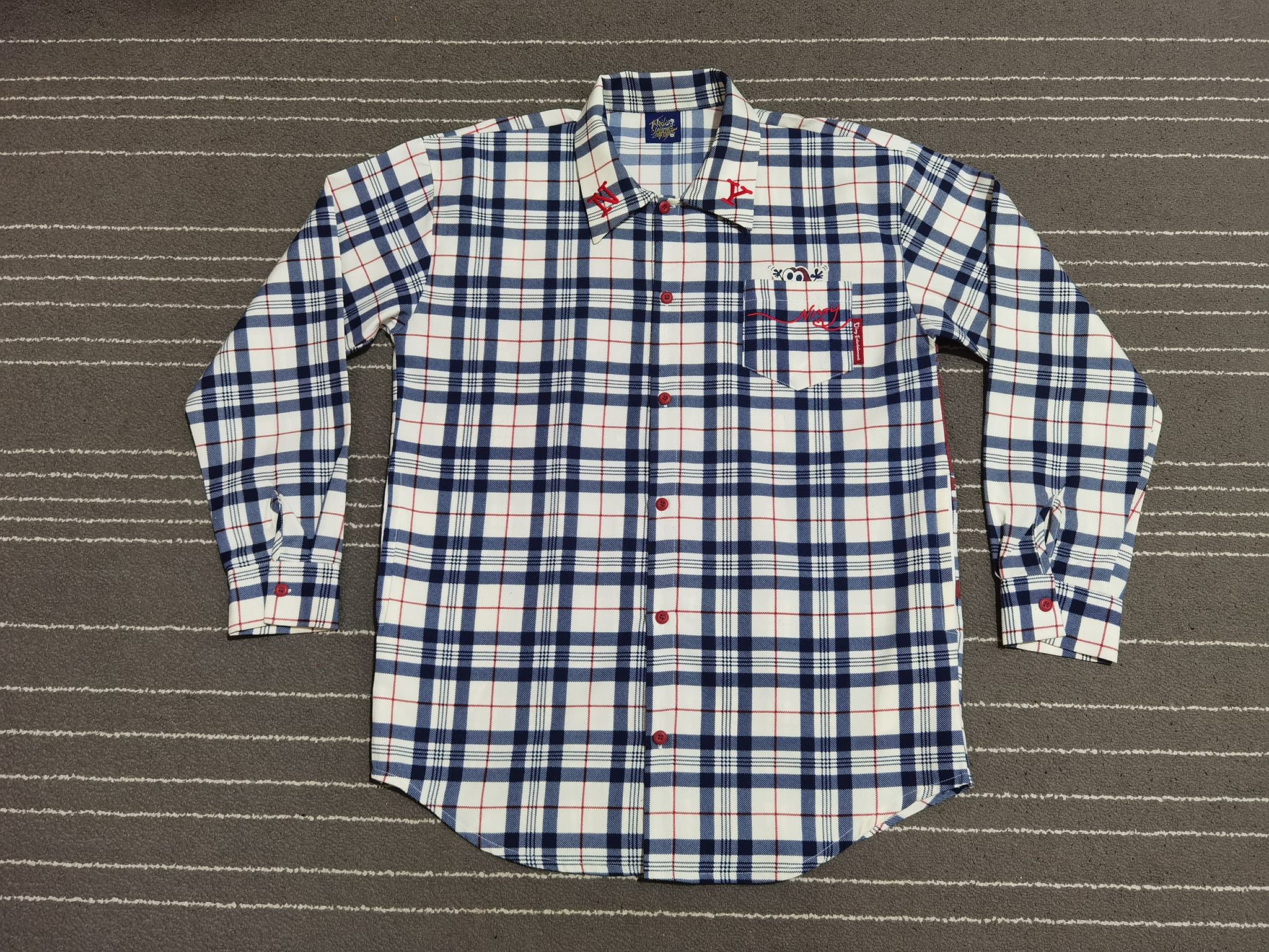 Other Nissy entertainment korean artist flannel L 2173 Size US L / EU 52-54 / 3 - 1 Thumbnail