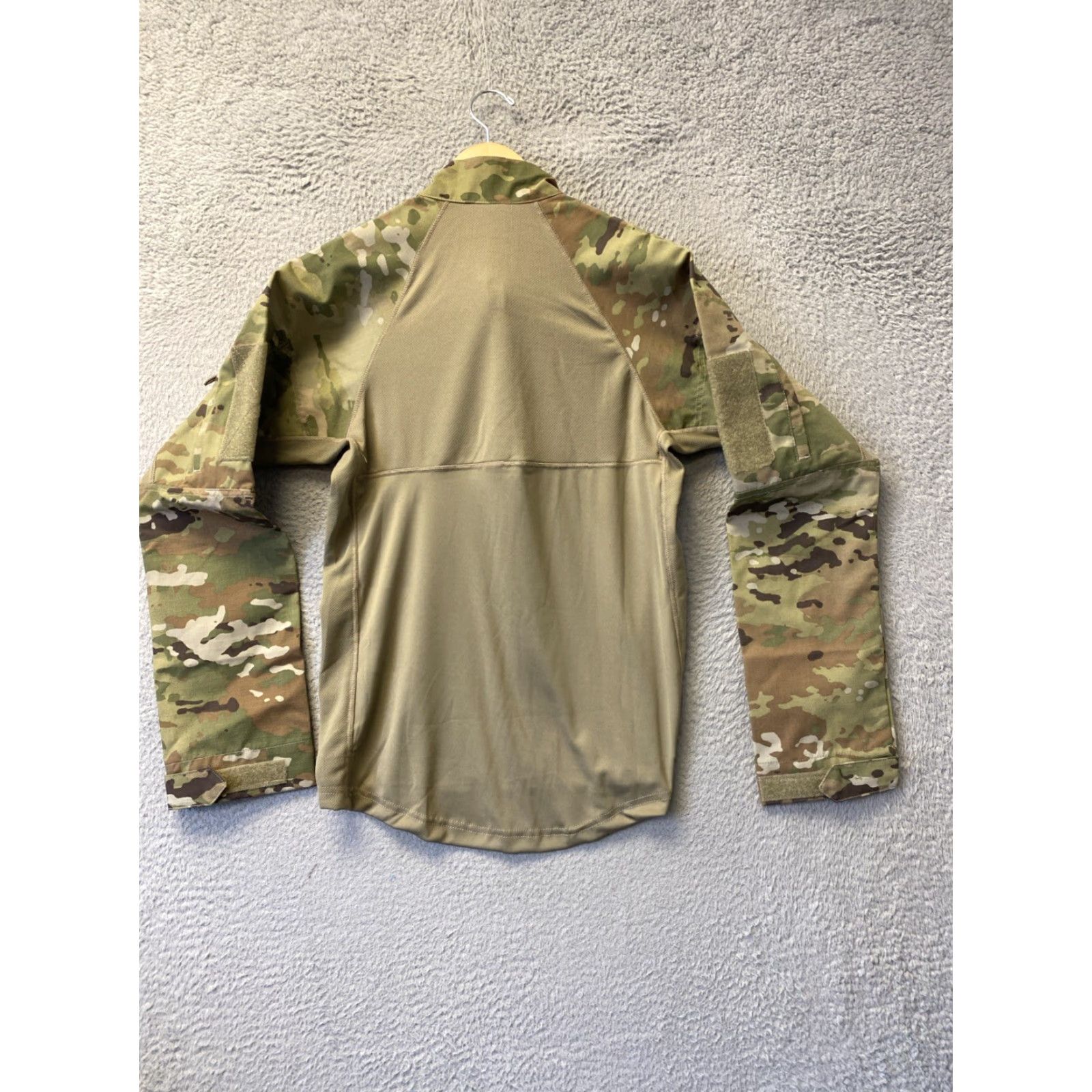Propper PROPPER Winter Weight Combat Shirt S Regular Long Sleeve Button-Up OCP Cotton Blend/Polyester Blend All Seasons Pockets Men Size US S / EU 44-46 / 1 - 6 Thumbnail