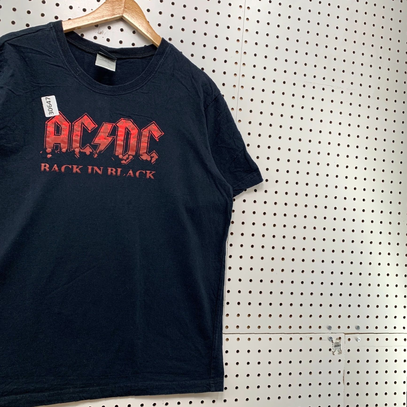 Spell VINTAGE AC/DC Back In Black Shirt Mens Large Red Spell Out Music Band 23x27.5 Size US L / EU 52-54 / 3 - 4 Thumbnail