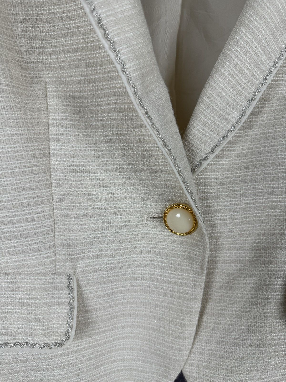 Japanese Brand × Masaki Matsushima Masaki Matsushima ivory striped blazer jacket size 11AR Size S / US 4 / IT 40 - 7 Thumbnail