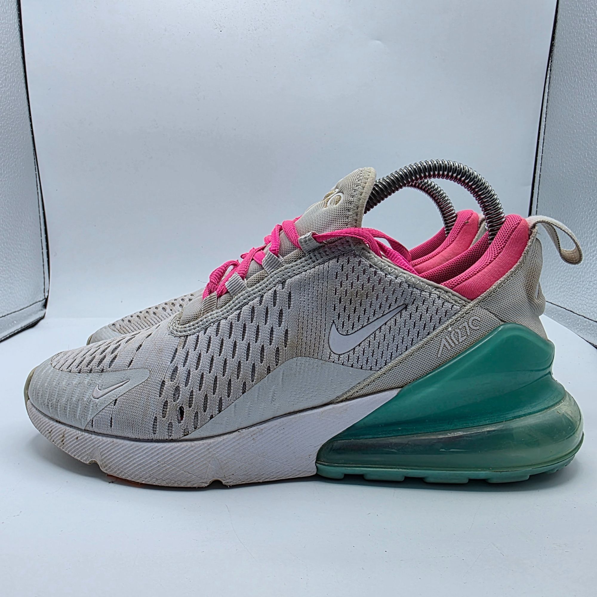 Nike Nike Air Max 270 South Beach Womens Size 8 Gray Pink Sneaker Size US 8 / IT 38 - 14 Thumbnail