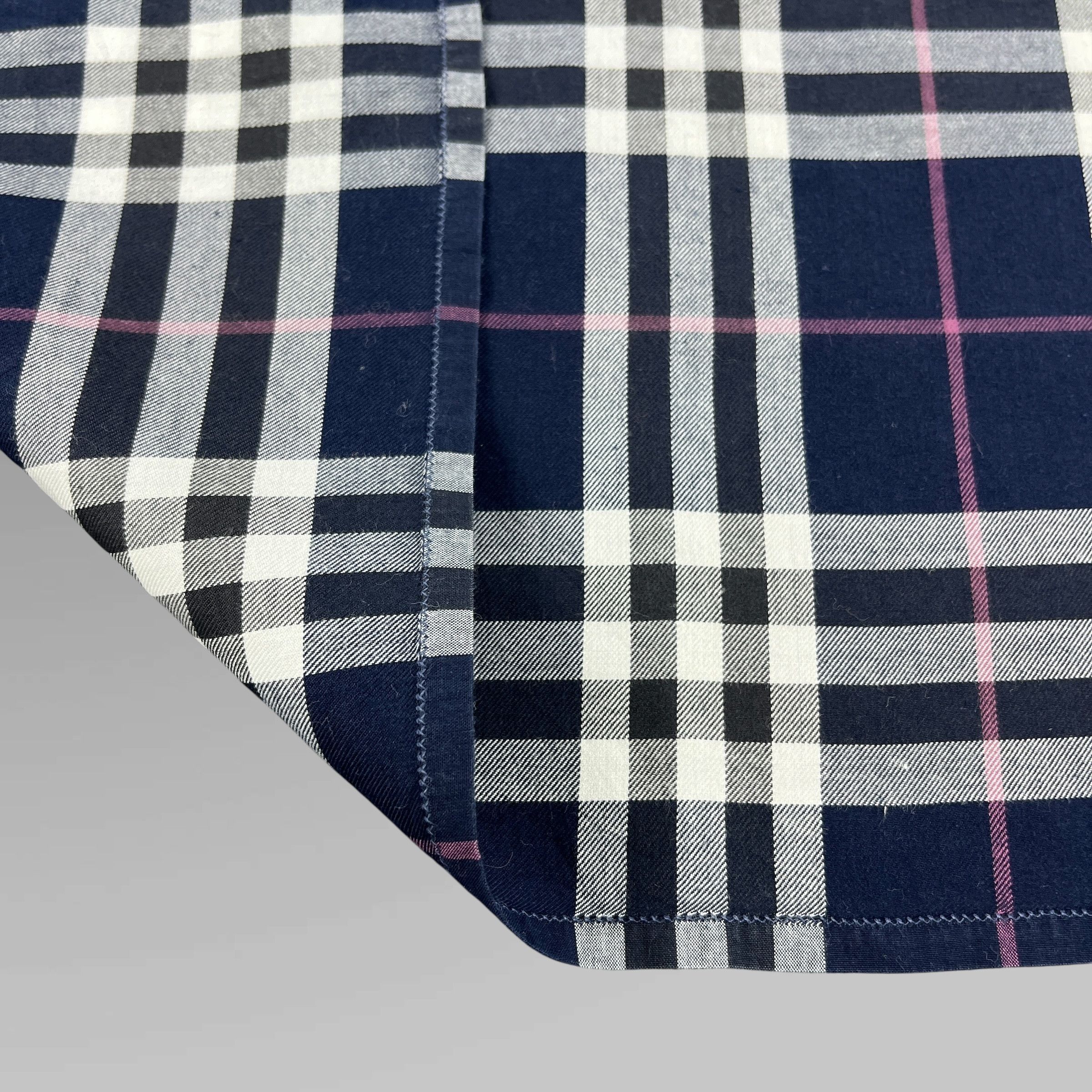 Burberry Vintage Burberry Handkerchief / Bandana / Neckerchief B427 Size ONE SIZE - 4 Thumbnail