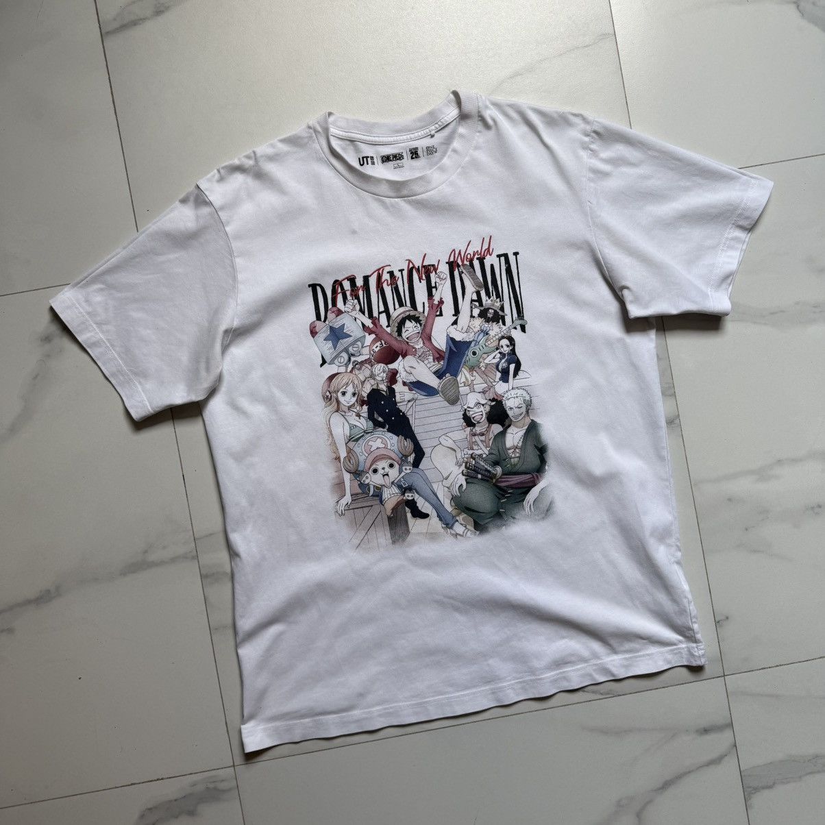 Uniqlo Uniqlo x One Piece Romance Dawn T-Shirt Size US L / EU 52-54 / 3 - 3 Thumbnail