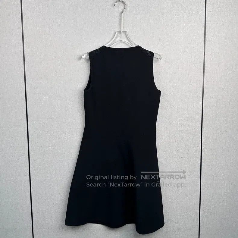 Louis Vuitton Louis Vuitton Lace cutout paneled sleeveless dress Size M / US 6-8 / IT 42-44 - 2 Thumbnail