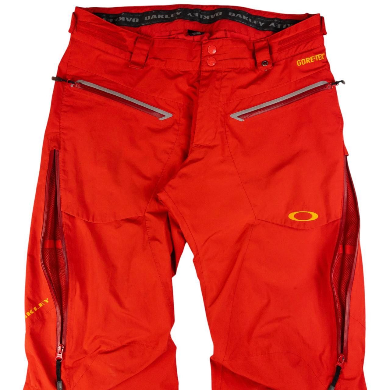 Oakley Vintage Oakley Goretex Snowboarding Trousers Size L Size US 35 - 1 Thumbnail