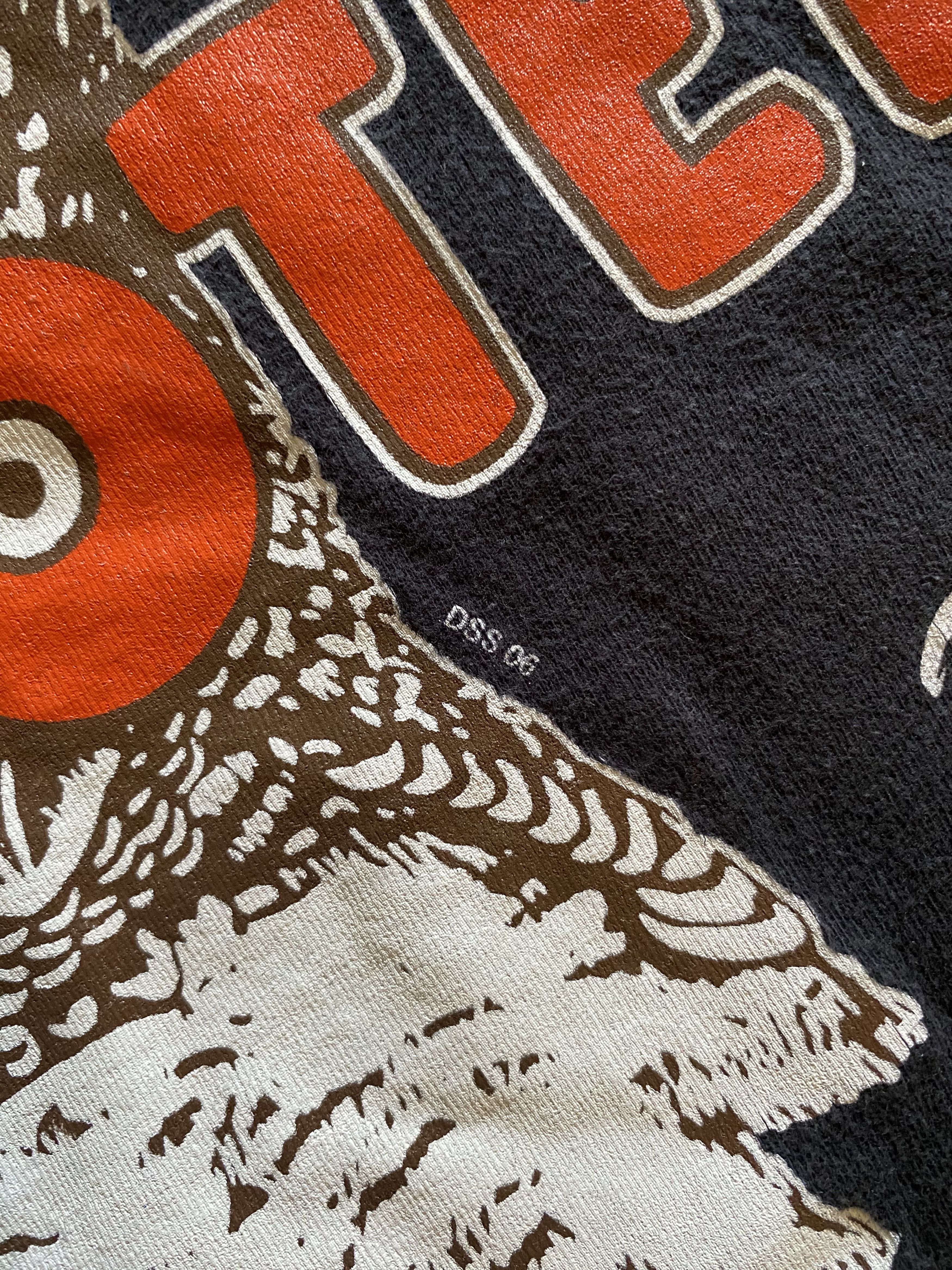 Other Vintage United Kingdom (Hooters) Shirt Size US L / EU 52-54 / 3 - 6 Thumbnail