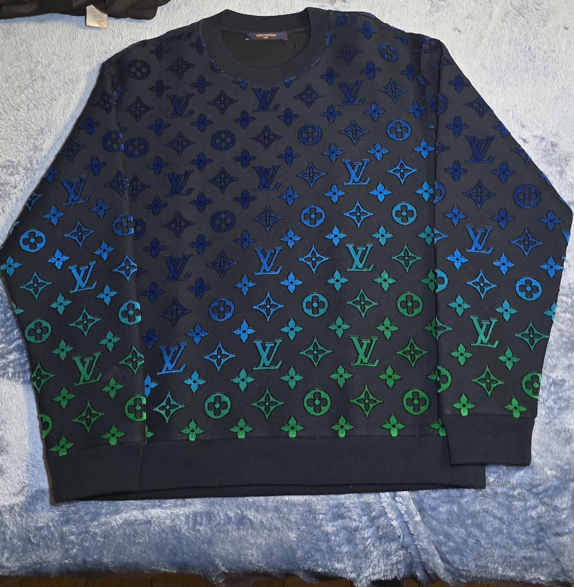 Louis Vuitton Louis Vuitton Monogram Coupe Gradient Sweatshirt🔥🌊🌎 Sz L Size US L / EU 52-54 / 3 - 14 Thumbnail